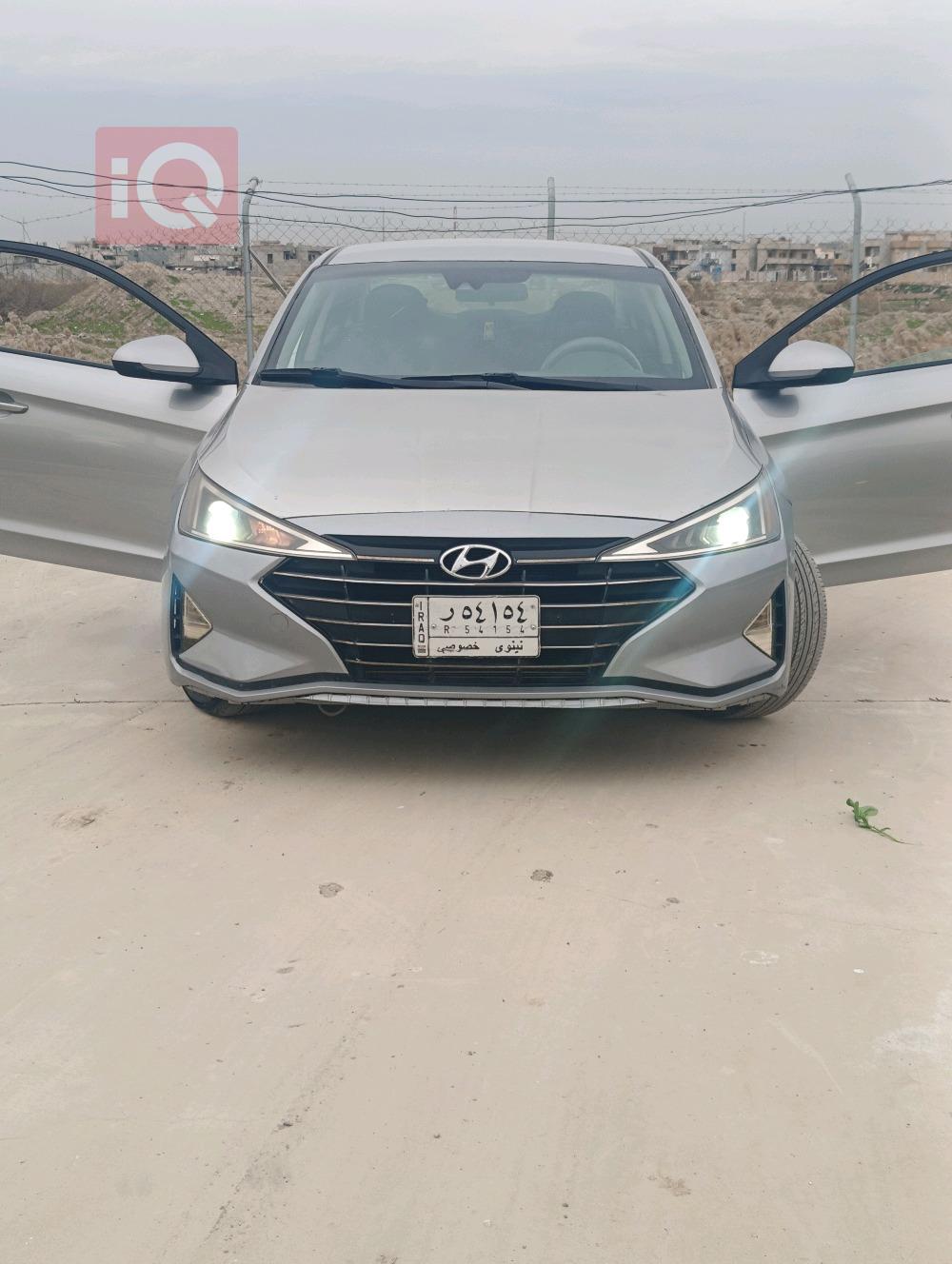 هيونداي النترا